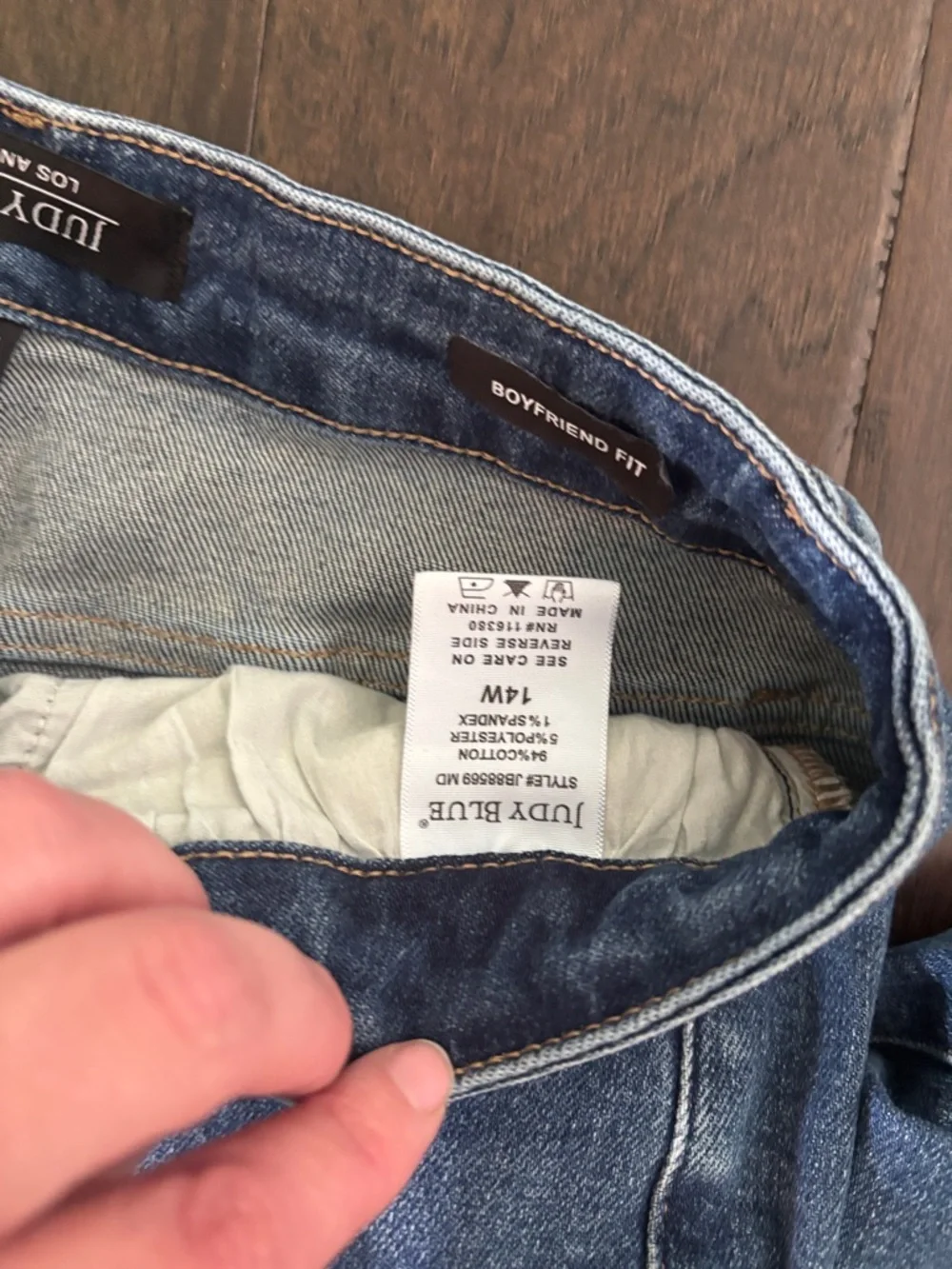 Judy Blue Distressed Boyfriend Jeans in Medium Blue - Picture 10 of 10